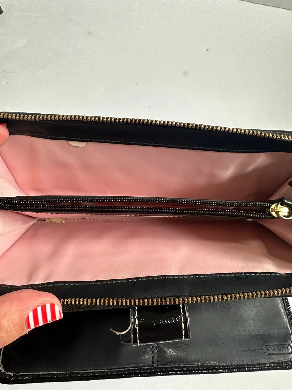 Coach Brown Signature Wallet Zip Around Black Stripe Zipper